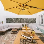 別荘 26: Baleal Front Retreat