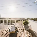 Дом отдыха 26: Baleal Front Retreat *